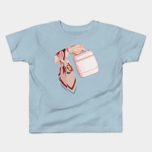 Make-up bag with a chic scarf and diamond bracelet Kids T-Shirt